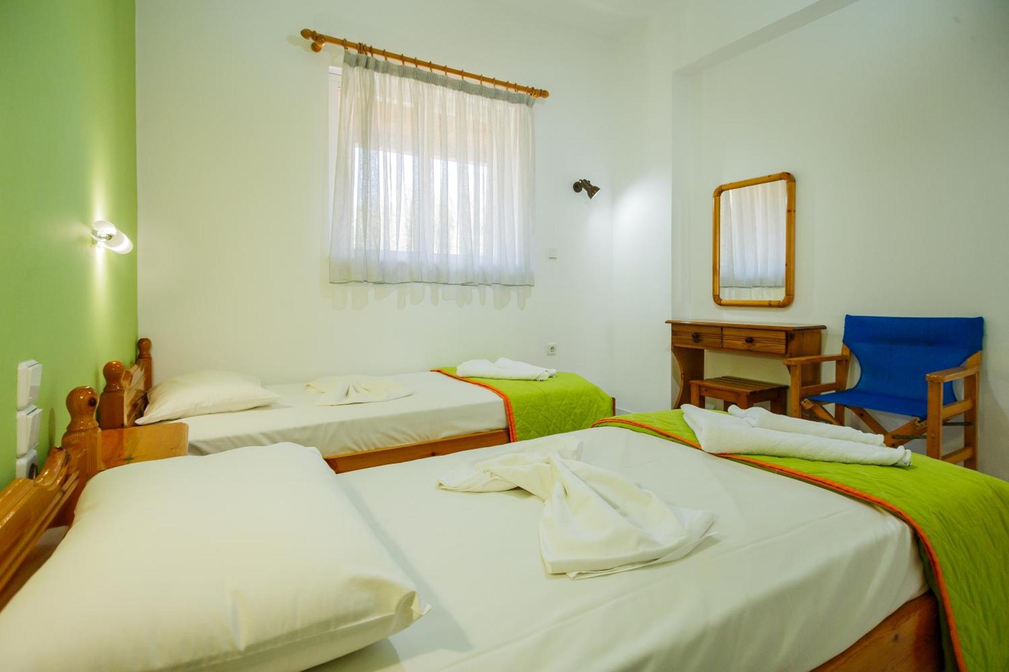 Aparthotel Kyprianos Keri Exteriér fotografie