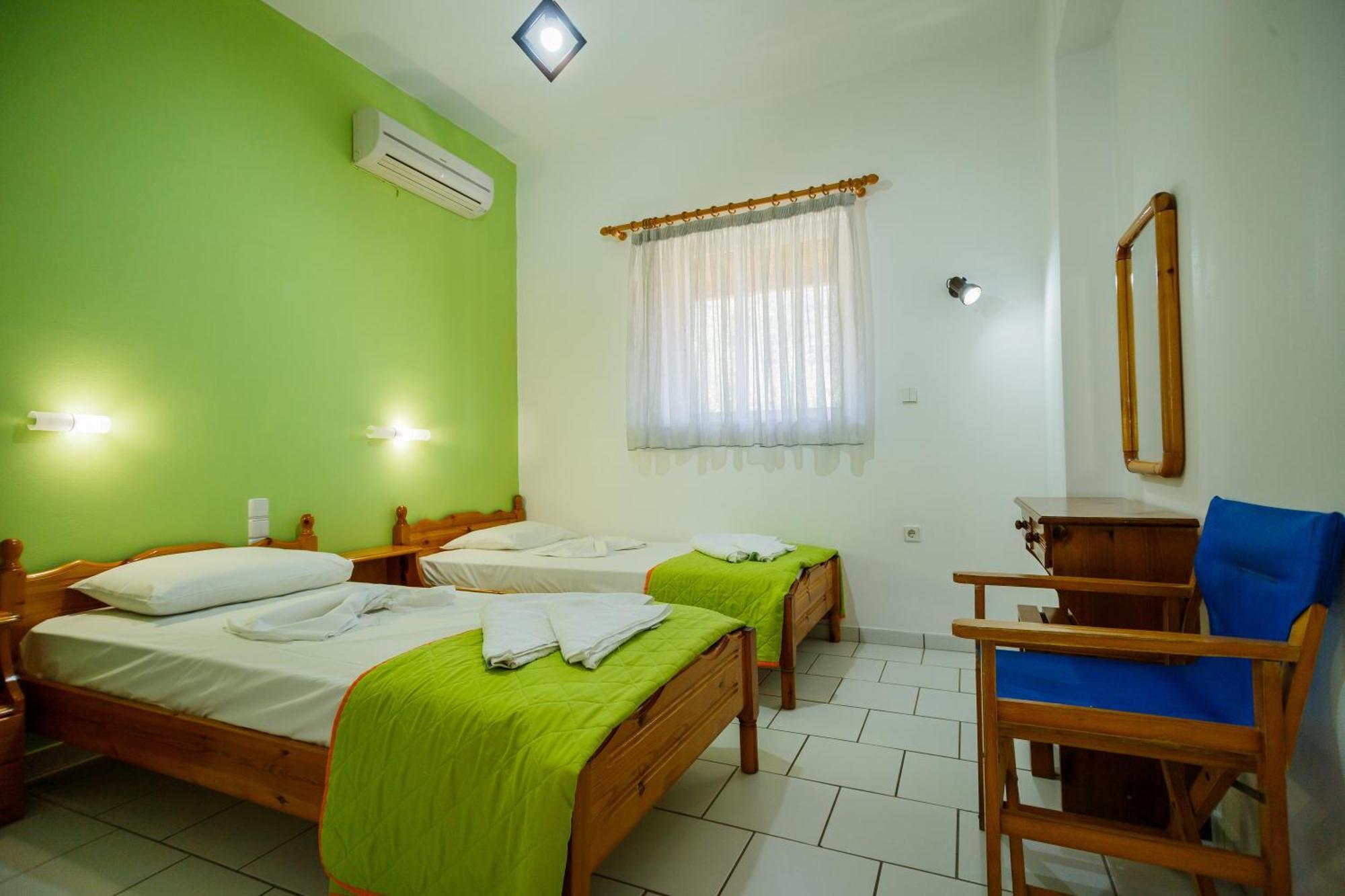 Aparthotel Kyprianos Keri Exteriér fotografie